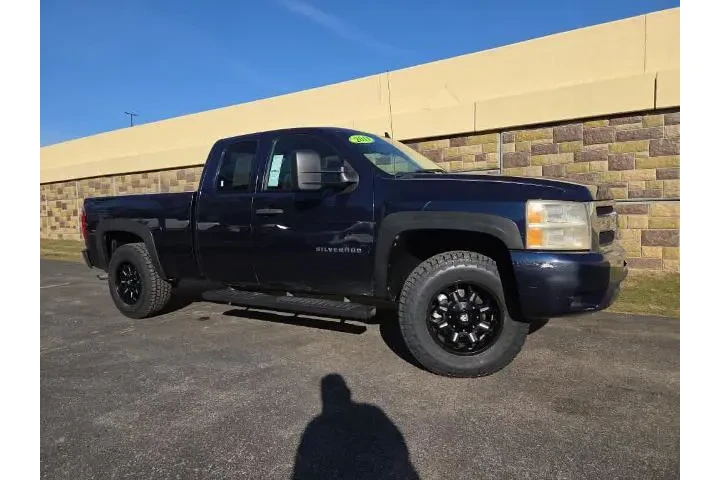 $7411 : Chevrolet Silverado 1500 201 image 1