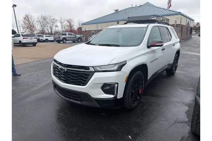 $33200 : Chevrolet Traverse 2023 Prem image 2