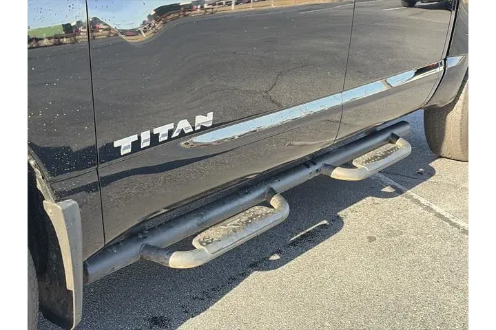 $36808 : Nissan Titan 2024 4x2 SV 4dr image 10