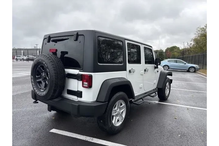 $18269 : Jeep Wrangler Unlimited 2015 image 4