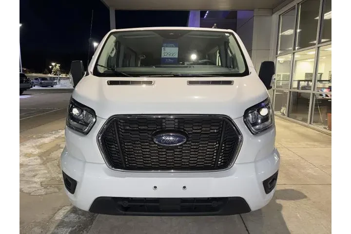 $32900 : Ford Transit 2023 350 XLT 3d image 10