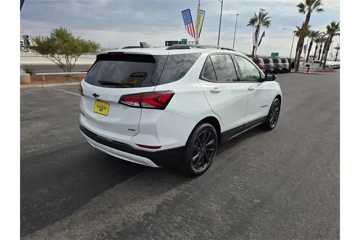 $24500 : Chevrolet Equinox 2022 RS 4d image 8