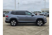 $30138 : Volkswagen Atlas 2025 SE 4dr thumbnail