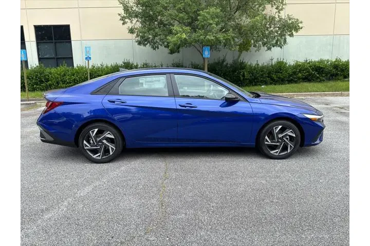 $19420 : Hyundai ELANTRA 2025 SEL Spo image 4