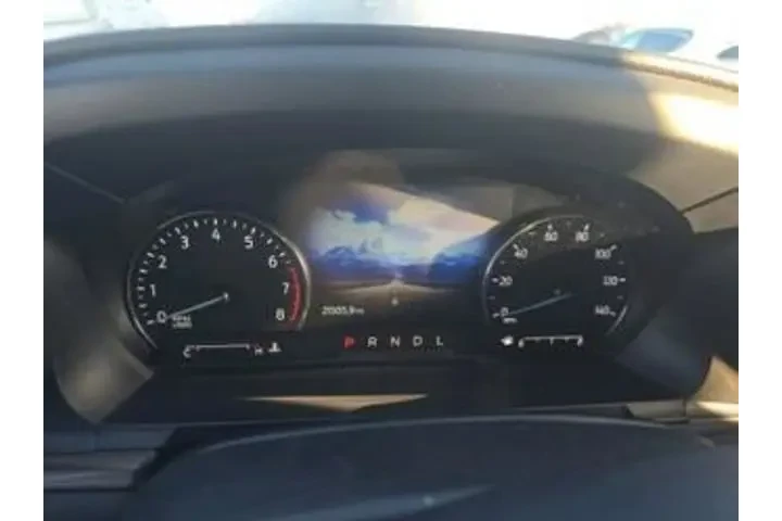 $38955 : Ford Explorer 2023 AWD Limit image 6