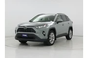 $29998 : Toyota RAV4 2021 AWD XLE Pre thumbnail