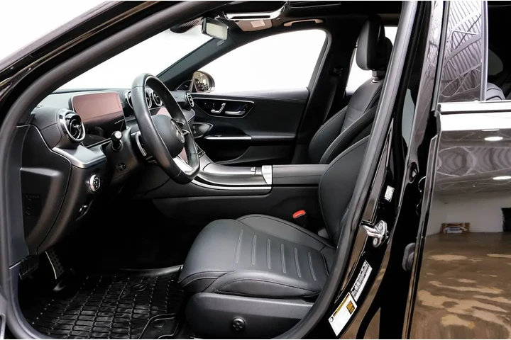 $36990 : 2024 C 300 Sedan image 5