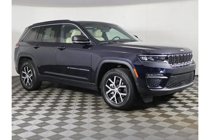 $32923 : Jeep Grand Cherokee 2024 4x4 image 2