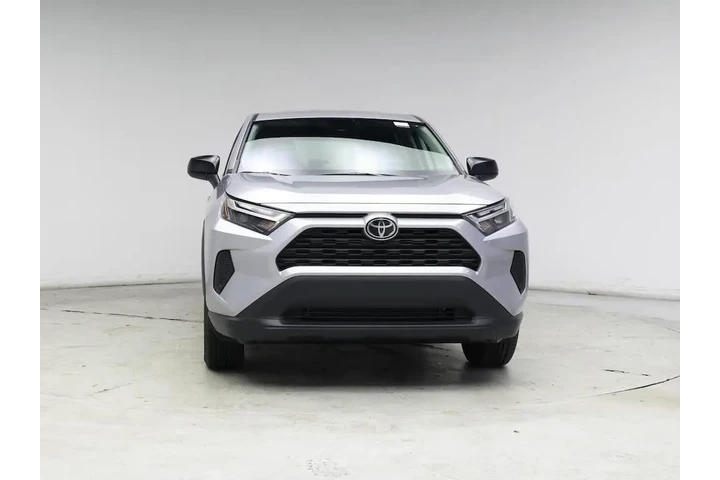 $30998 : Toyota RAV4 2025 LE 4dr SUV image 5