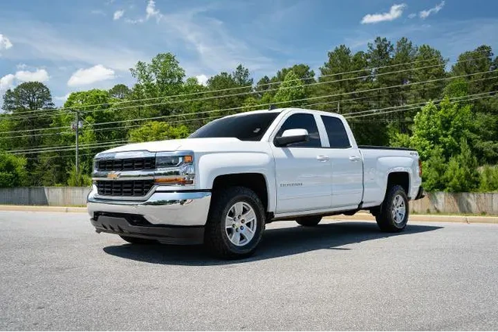 $23888 : Chevrolet Silverado 1500 LD image 3