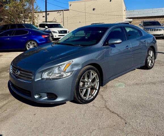 $5900 : 2010 Maxima 3.5 S image 2