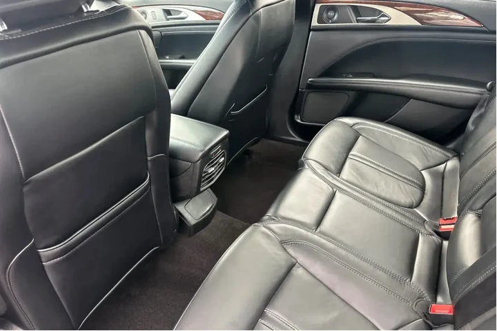 $12500 : Lincoln MKZ 2019 Reserve I 4 image 4
