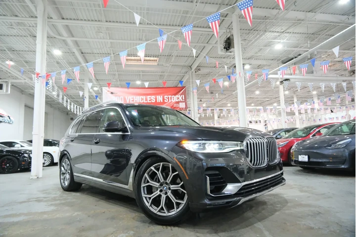 $30966 : 2020 BMW X7 xDrive40i image 2