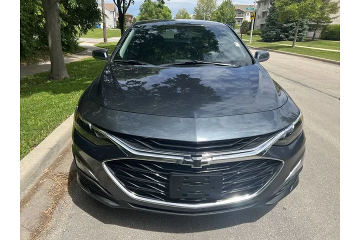 $15997 : 2021 Malibu RS image 3