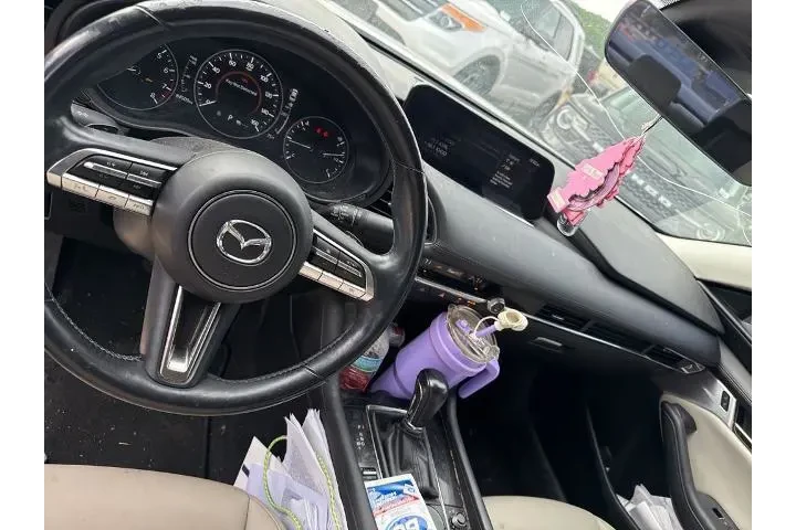 $21524 : Mazda Mazda3 Sedan 2022 AWD image 9