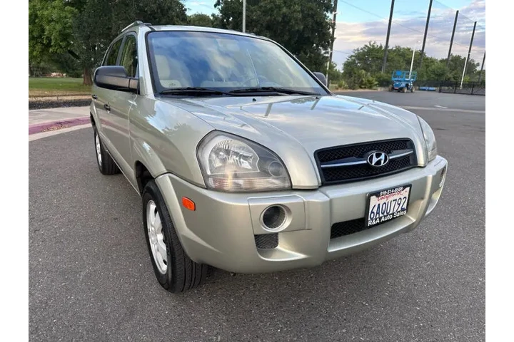 $7050 : 2007 Tucson GLS image 1