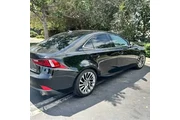 2015 Lexus IS250 Salvage title en Los Angeles
