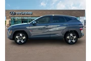 $23450 : Hyundai KONA 2025 AWD SEL 4d thumbnail