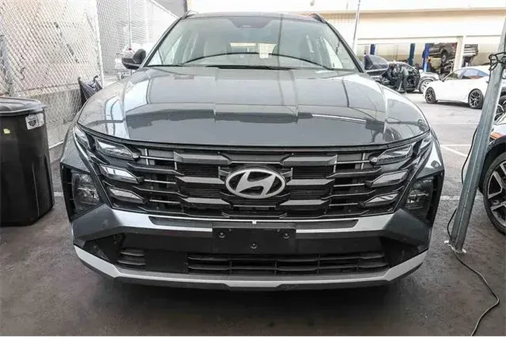 $22774 : Hyundai TUCSON 2025 AWD SEL image 2