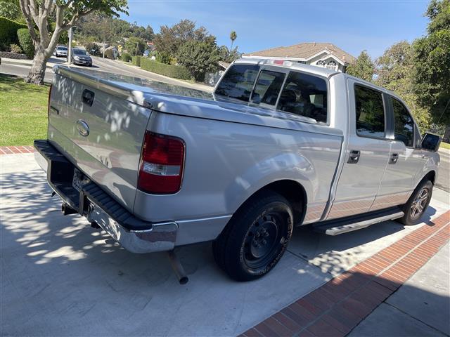 $7450 : Ford F150 título limpio image 5