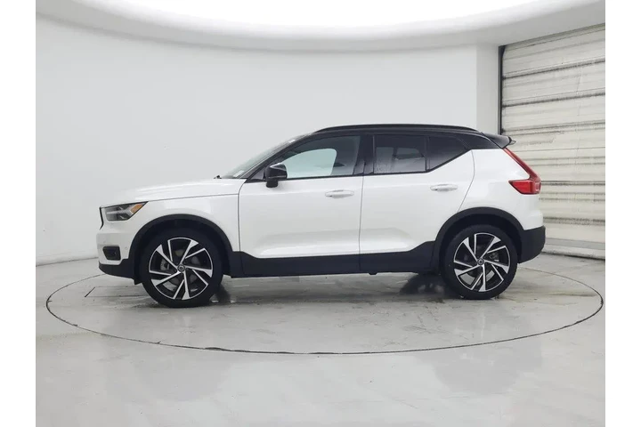 $26998 : Volvo XC40 2022 AWD T5 R-Des image 3