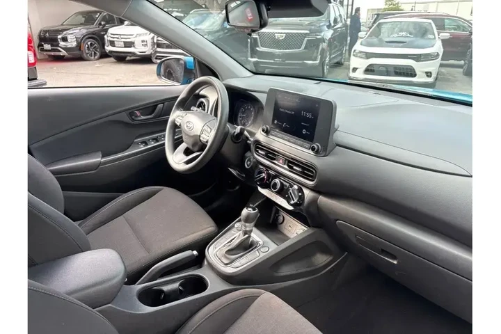 $19898 : Hyundai KONA 2023 AWD SEL 4d image 10