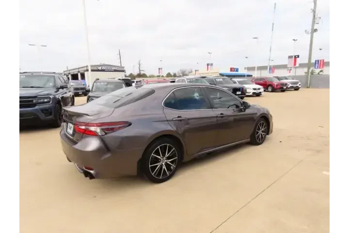 $21911 : Toyota Camry 2022 SE 4dr Sed image 9