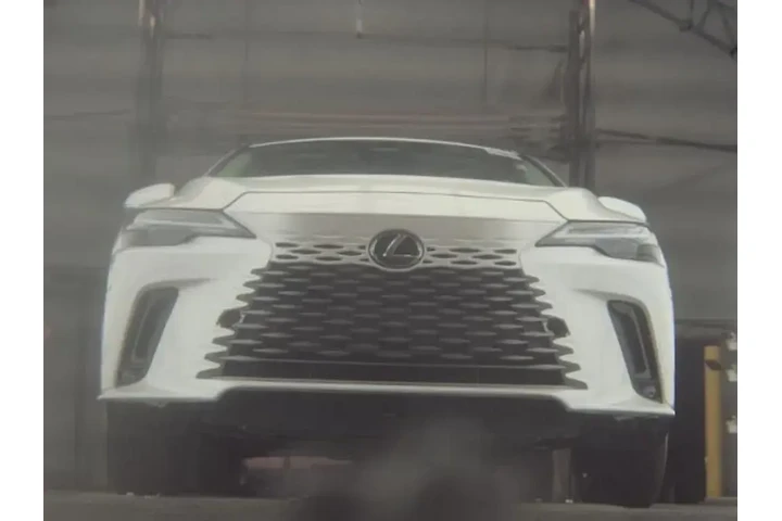 $39990 : Lexus RX 350 2023 Premium 4d image 3