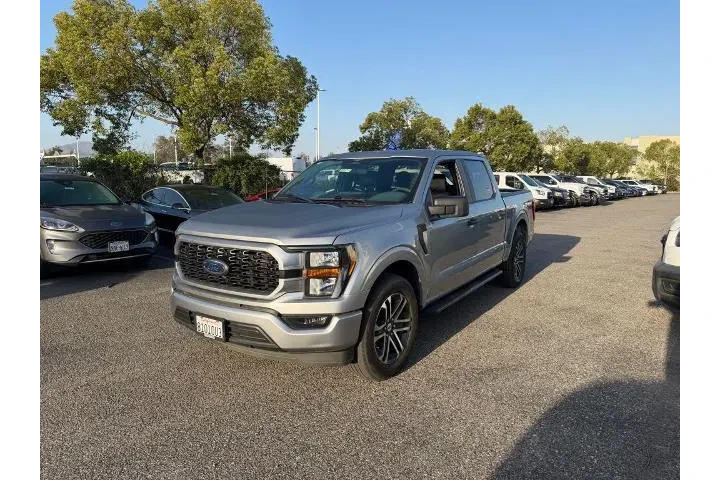 $36900 : Ford F-150 2023 4x2 XL 4dr S image 1