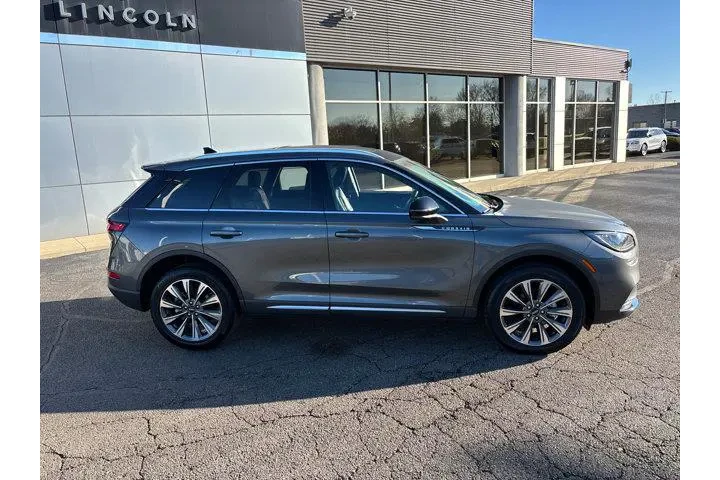 $29985 : Lincoln Corsair 2022 AWD Res image 8