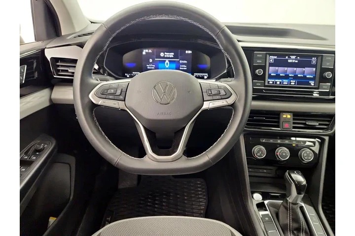 $23998 : Volkswagen Taos 2024 AWD S 4 image 10
