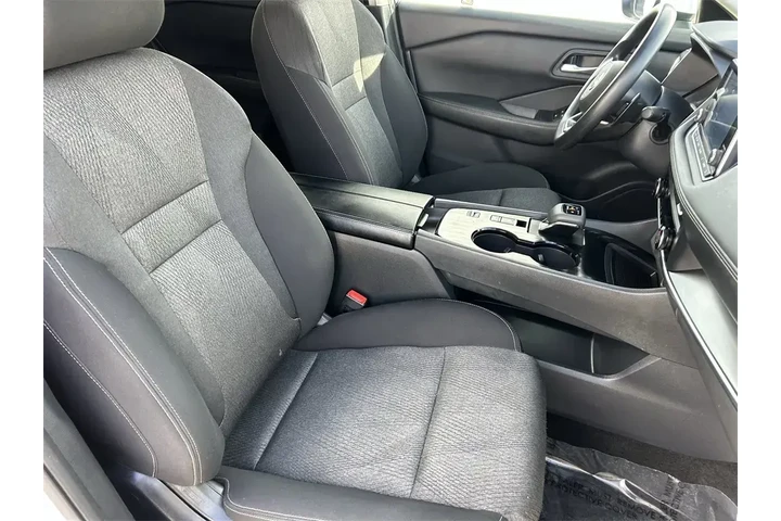 $19201 : Nissan Rogue 2024 SV 4dr Cro image 10