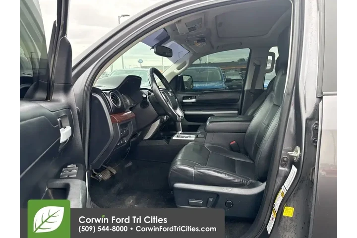 $23989 : Toyota Tundra 2017 4x4 Limit image 4