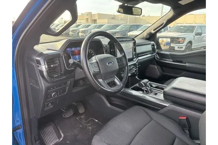 $31000 : Ford F-150 2021 4x4 XL 4dr S image 10