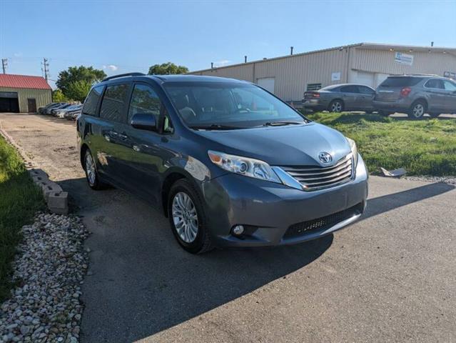 $18990 : 2015 Sienna Limited Premium 7 image 8