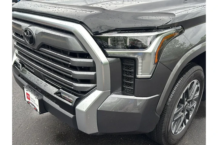 $59294 : Gold Certified 2025 Tundra Li image 7