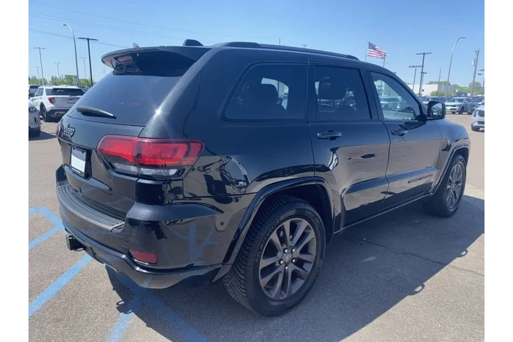 $12990 : 2016 Grand Cherokee Limited image 5