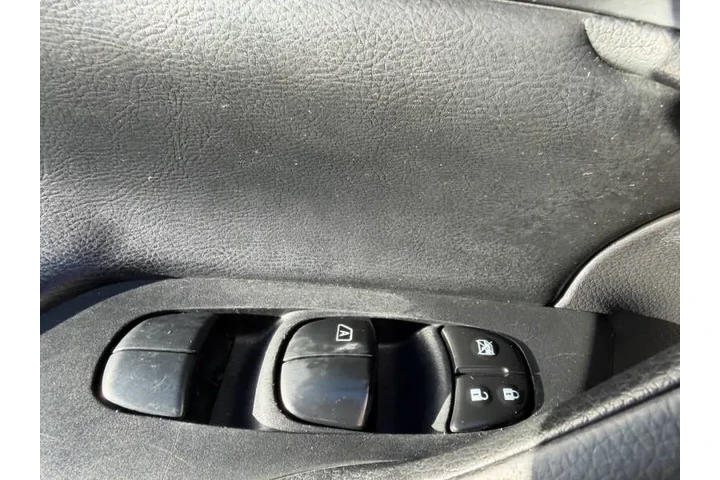 $14499 : 2017 Altima 2.5 S image 6