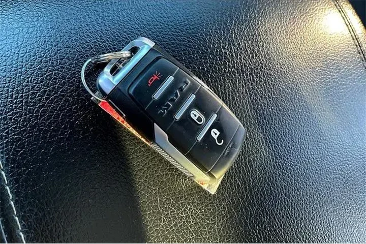 $36000 : Ram 1500 2024 4x4 Big Horn 4 image 10