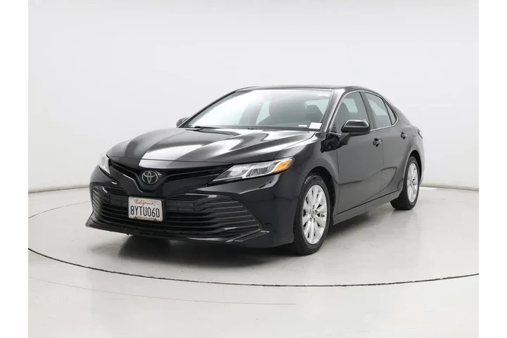 $18998 : Toyota Camry 2019 LE 4dr Sed image 4