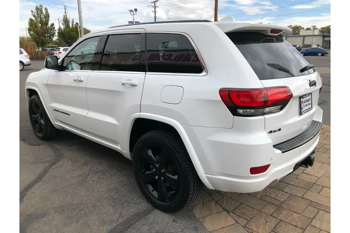 $13324 : 2015 Grand Cherokee 4WD 4dr A image 5