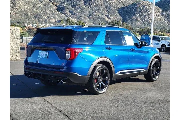 $30000 : Ford Explorer 2021 AWD ST 4d image 2
