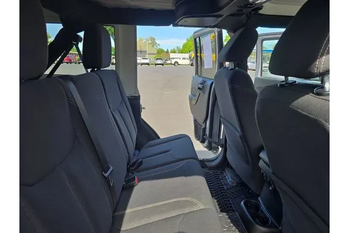 $24995 : Jeep Wrangler JK Unlimited 2 image 10