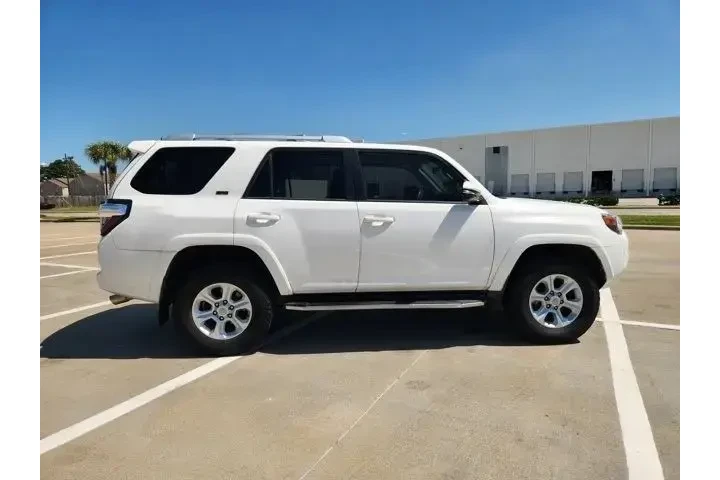 $31555 : Toyota 4Runner 2018 AWD Limi image 4