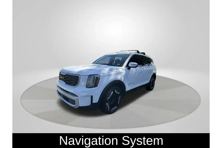 $31400 : Kia Telluride 2024 S 4dr SUV image 3