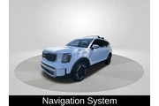$31400 : Kia Telluride 2024 S 4dr SUV thumbnail