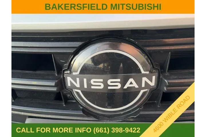 $16817 : Nissan Versa 2023 SV 4dr Sed image 9