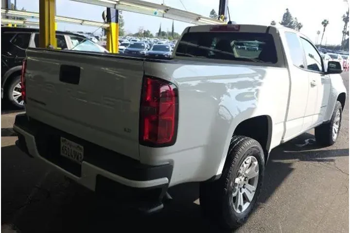 $24600 : Chevrolet Colorado 2022 4x2 image 2