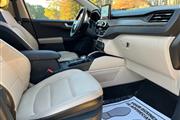 $18900 : Ford Escape Titanium SUV 4D thumbnail