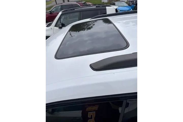 $29817 : Jeep Grand Cherokee L 2022 4 image 9